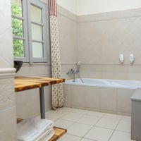 Cezanne Bathroom