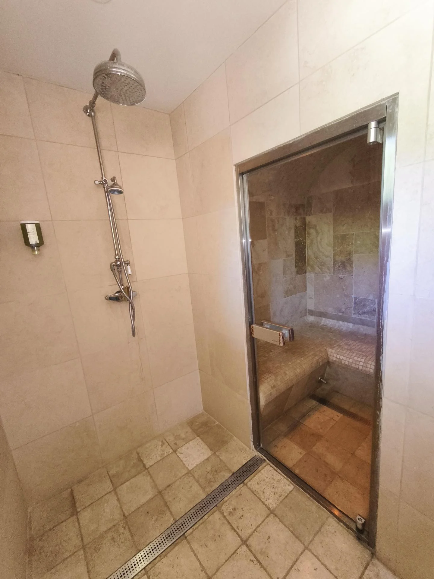 Hammam Shower